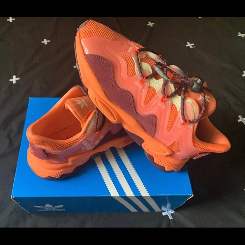 Adidas Ozweego Plus Sneakers